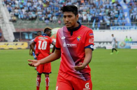 Luis Segovia, futbolista formado en El Nacional