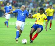 En el 2006, Ecuador terminó la décima fecha en cuarta posición y en la siguiente jornada recibió a Brasil en el Olímpico Atahualpa. Fue victoria sufrida 1-0 y la Tricolor se encaminaba a su segunda clasificación a una Copa del Mundo. Foto: Archivo / BF