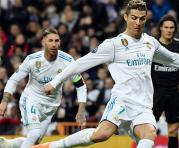 El momento que Cristiano Ronaldo anota el empate desde el punto penal ante el PSG