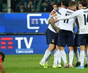 Los jugadores de Italia celebran su sexto gol durante la primera ronda de la Eurocopa 2020, partido de clasificación del Grupo J Italia v Armenia el 18 de noviembre de 2019 en el estadio Renzo-Barbera en Palermo.